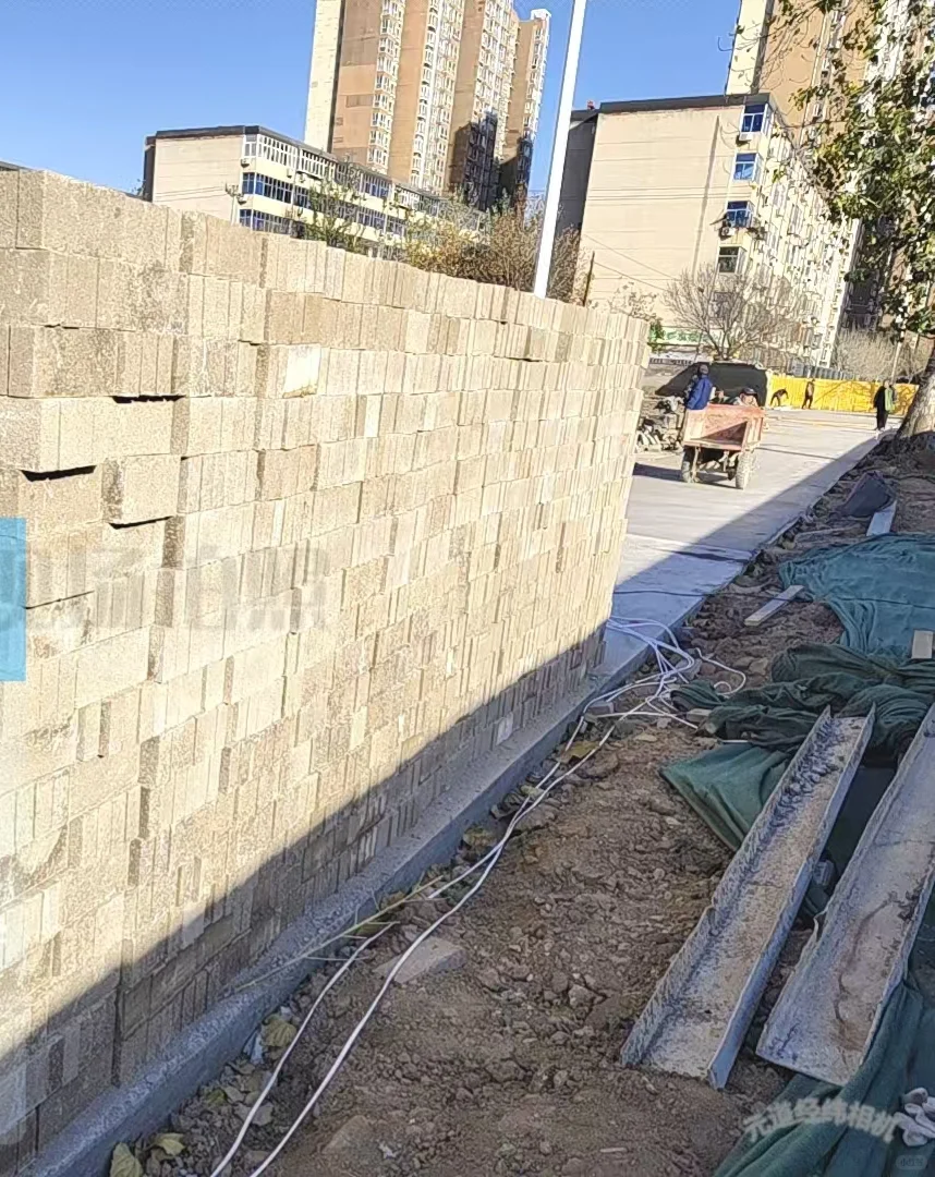 想知道石家庄水泥砖哪家强？我干建材20年