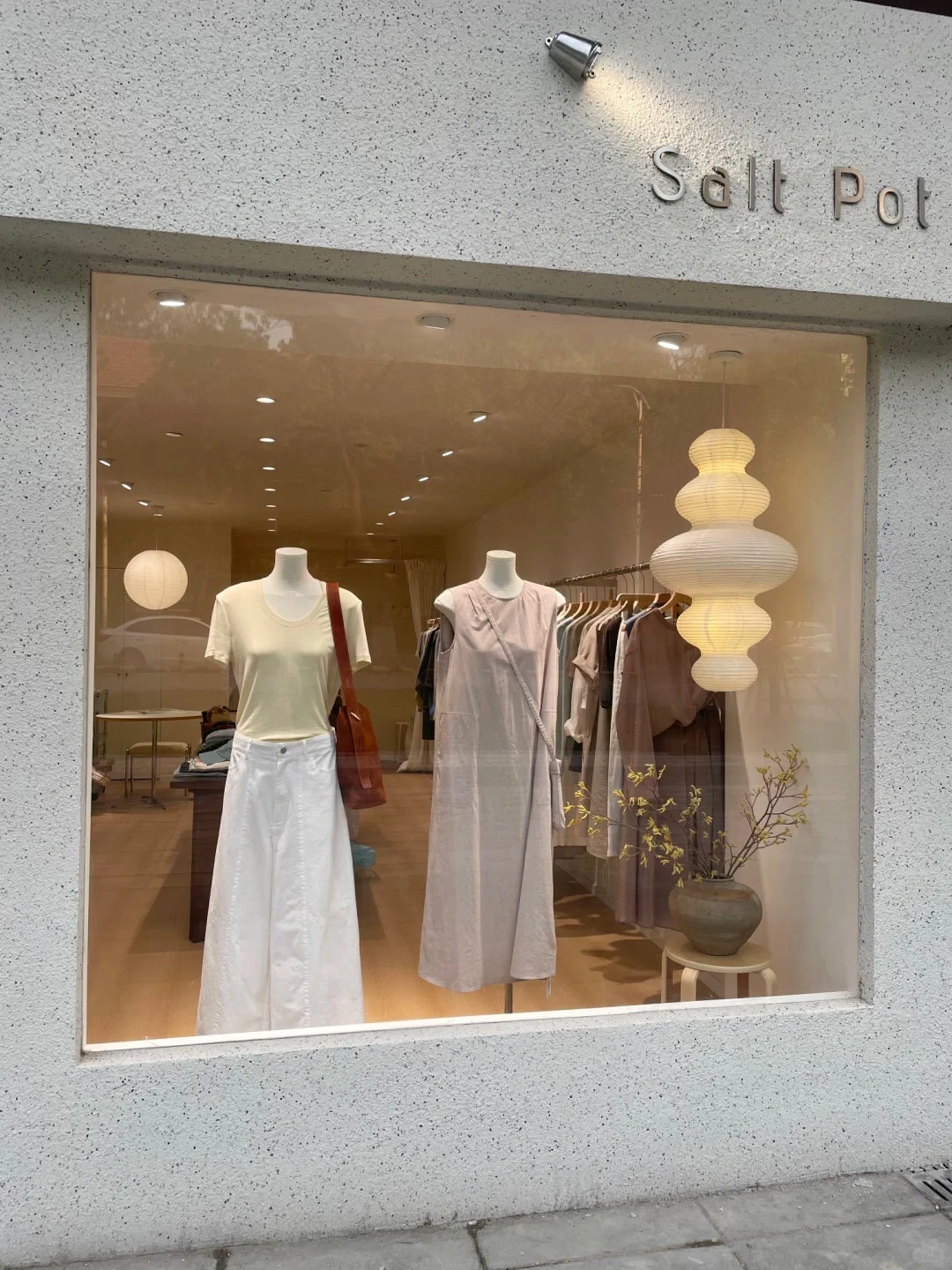 我摊牌了?,90后女生一个人创业真的太爽了!