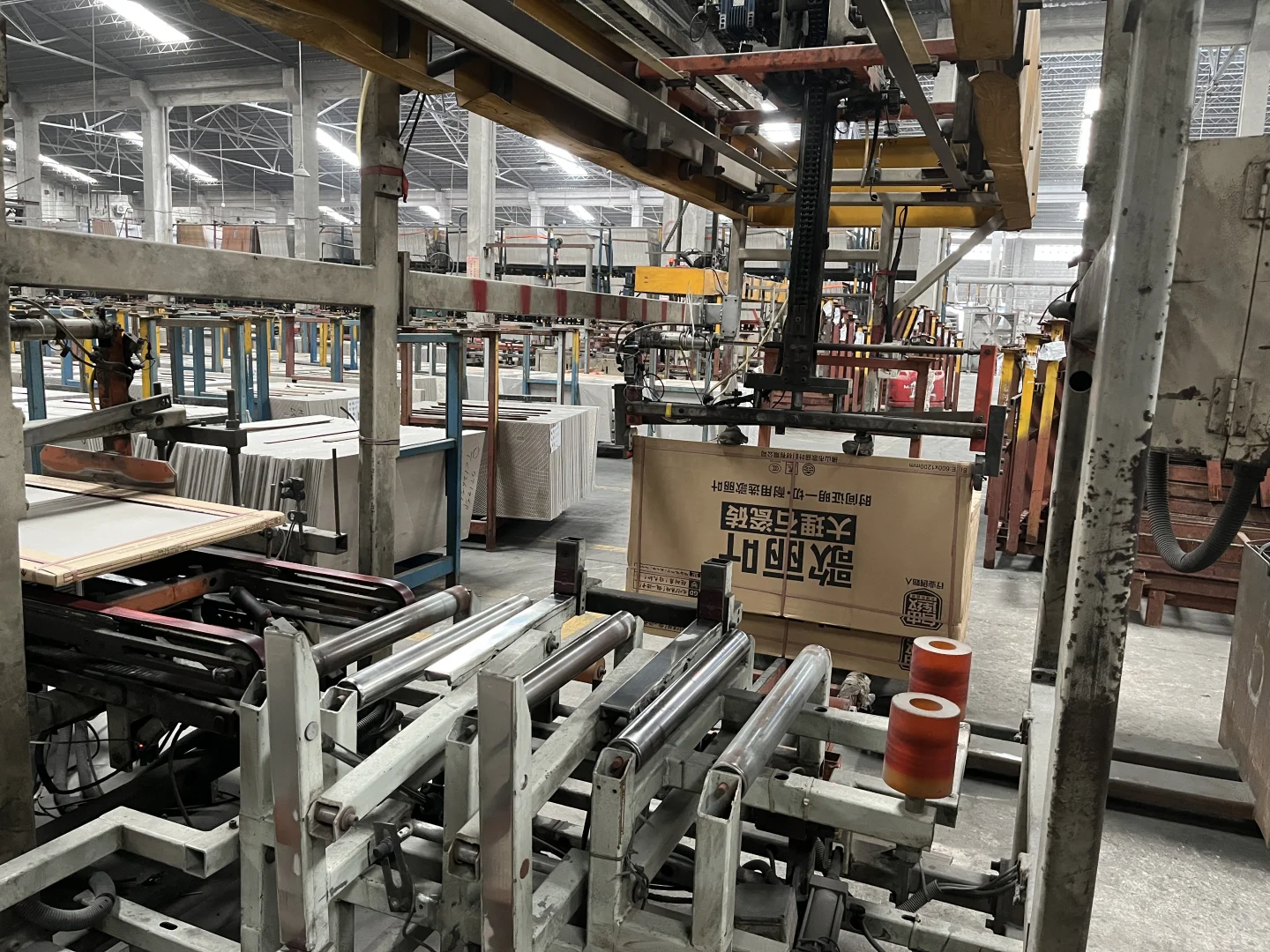 瓷砖工厂?生产线