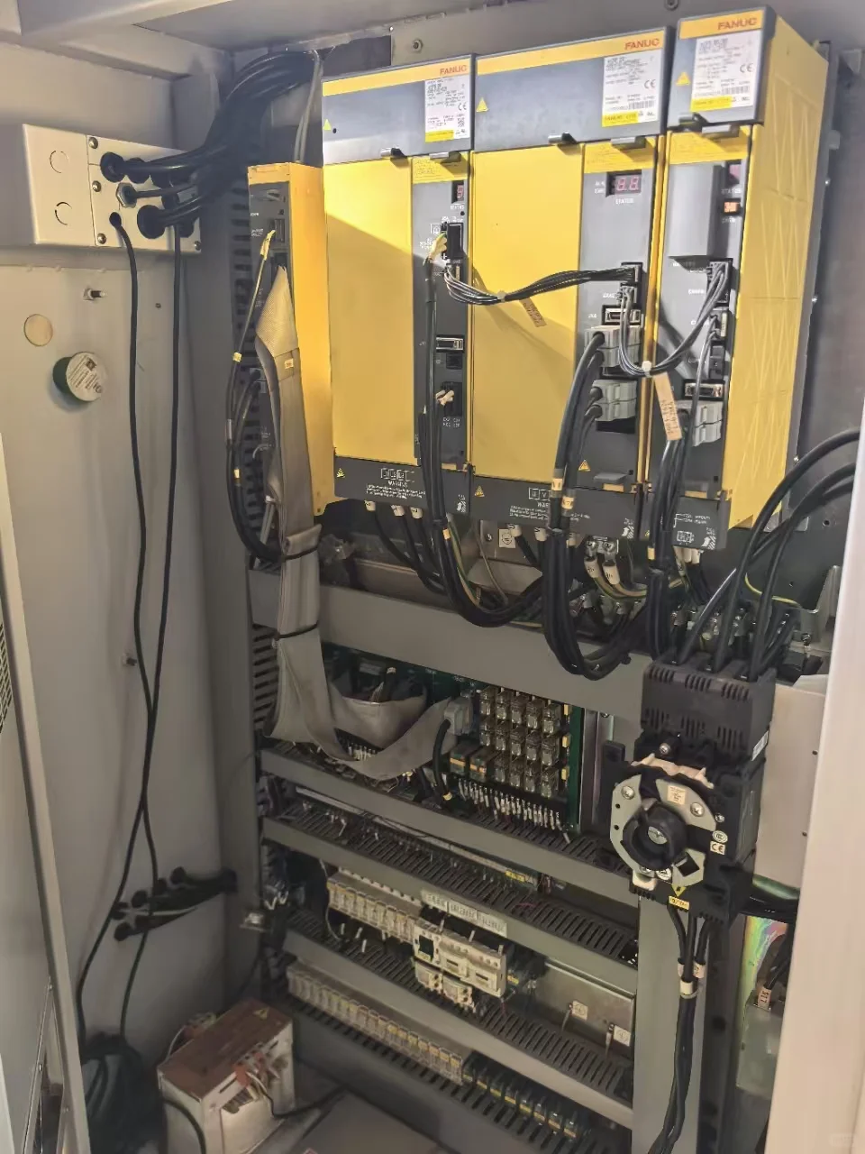 友佳FTC-350数控车床