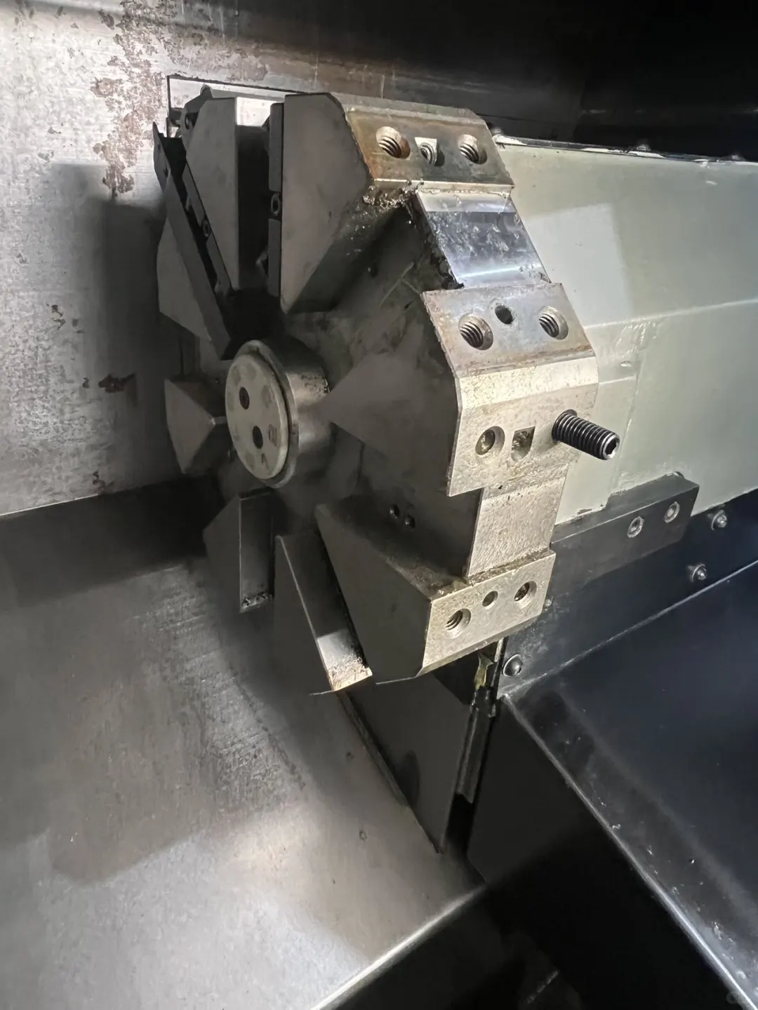 新到一台高松GSL-10数控车床