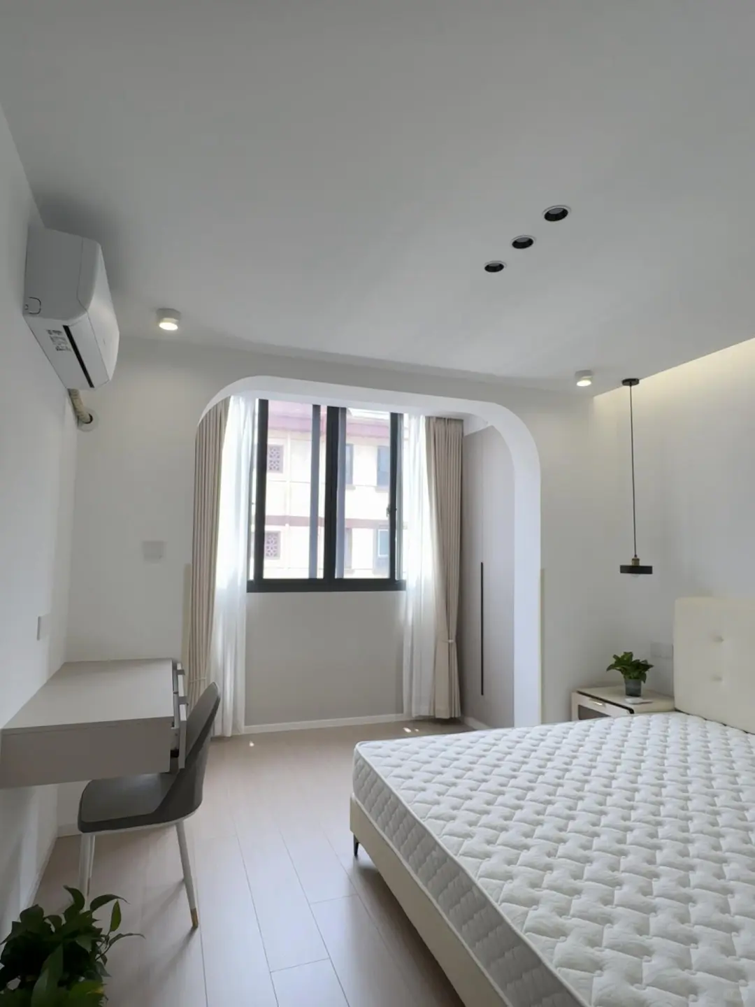 浦东13号线张江路,川杨新苑出租一室户