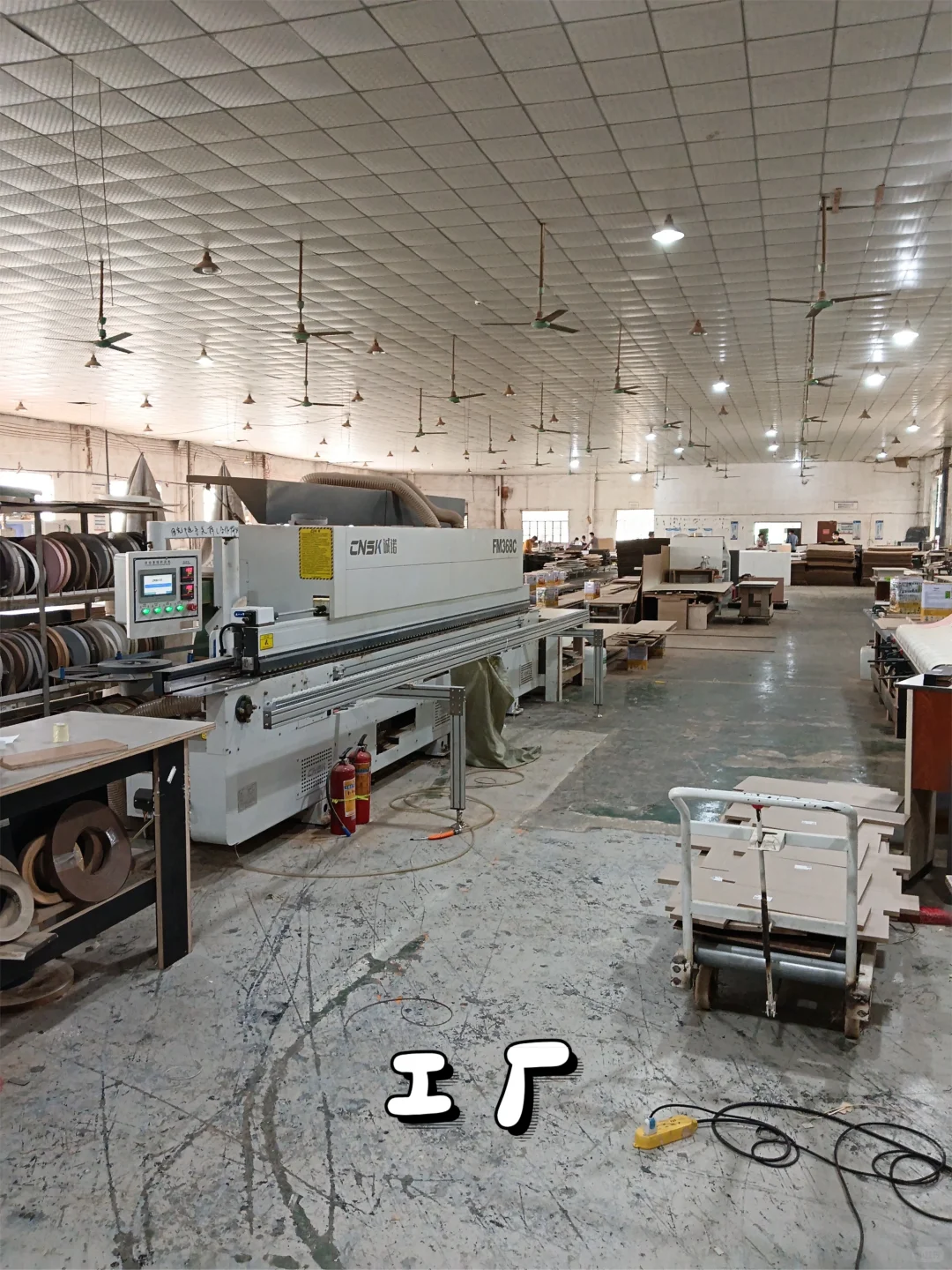 广州白云凯立森和欧派金典授权全屋定制工厂