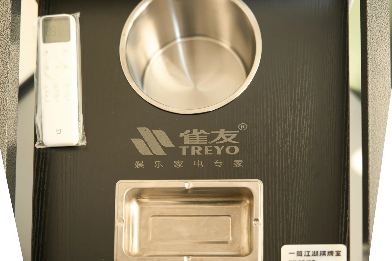 简约新中式的棋牌室装修你们喜欢吗