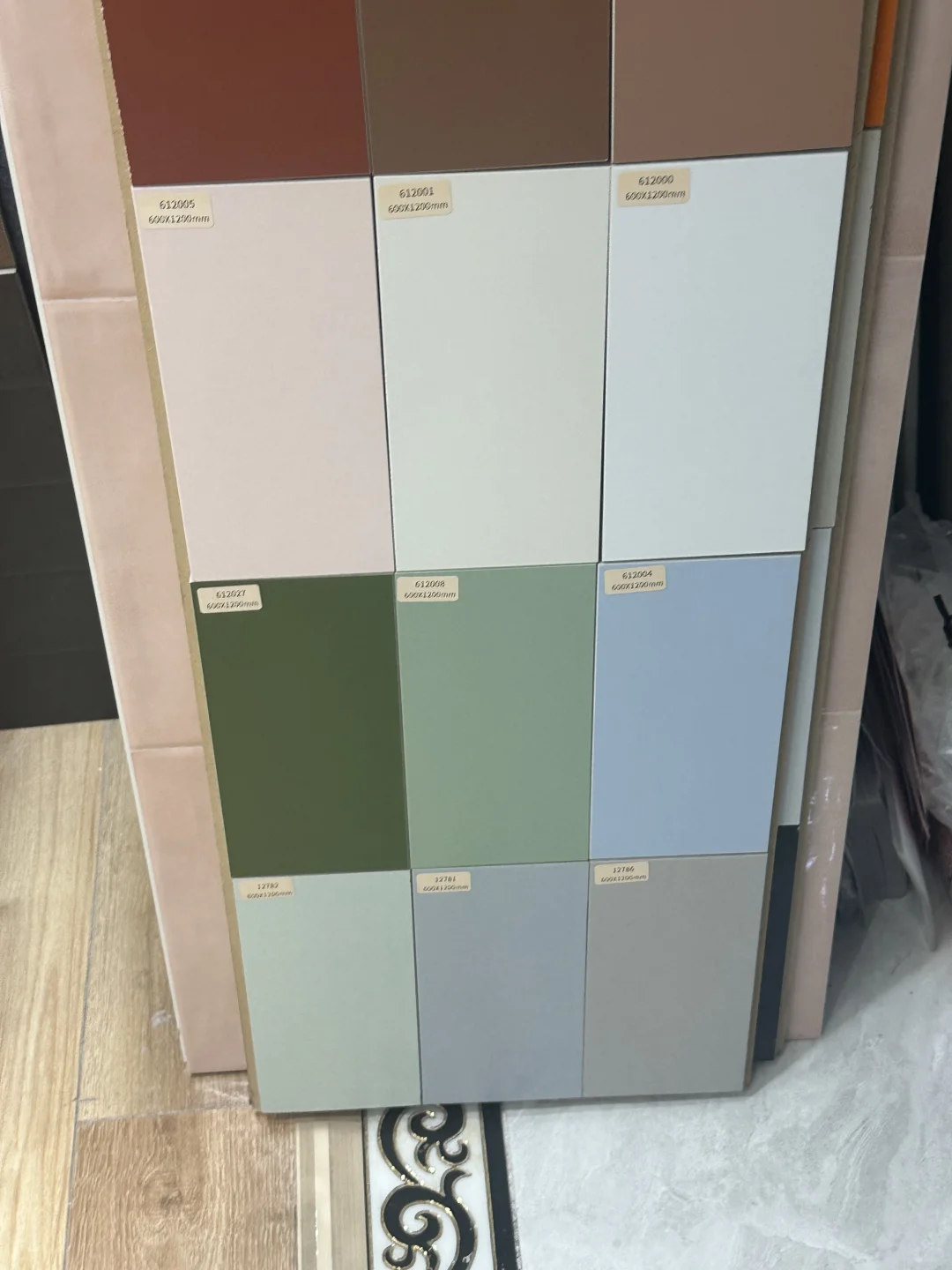 暴走3小时！瓷砖市场实地考察选购避坑