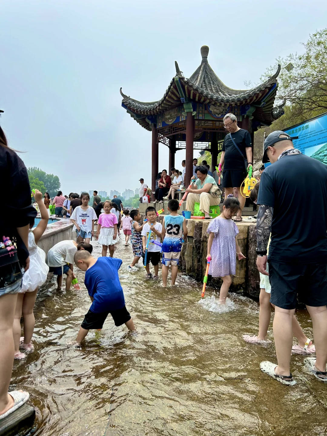 河北邯郸峰峰矿区黑龙洞小记
