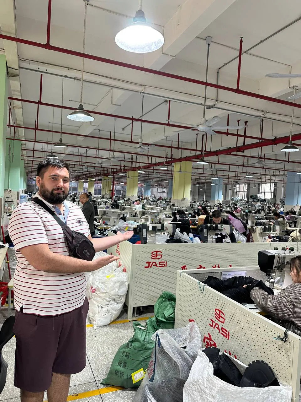 大工厂 | Big factory | Большая фабрика