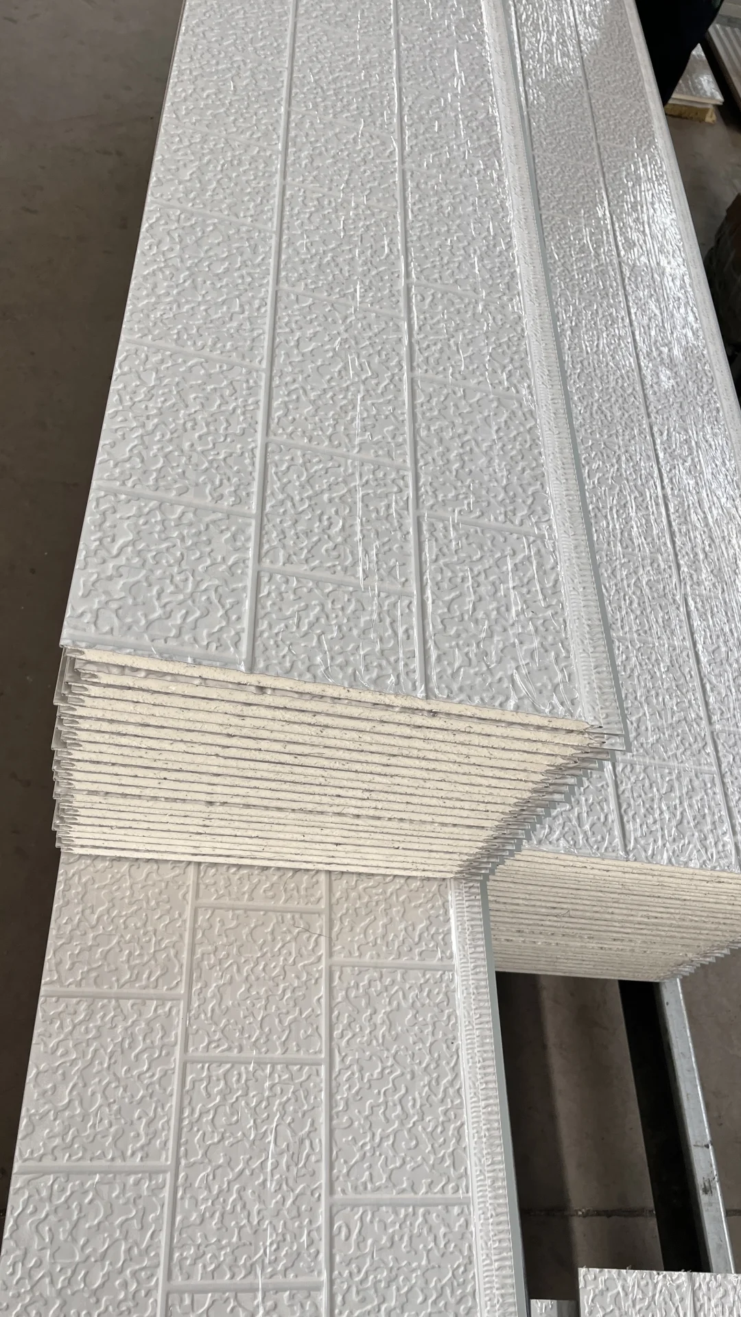 山东工厂生产夹芯板 供货商欢迎采购