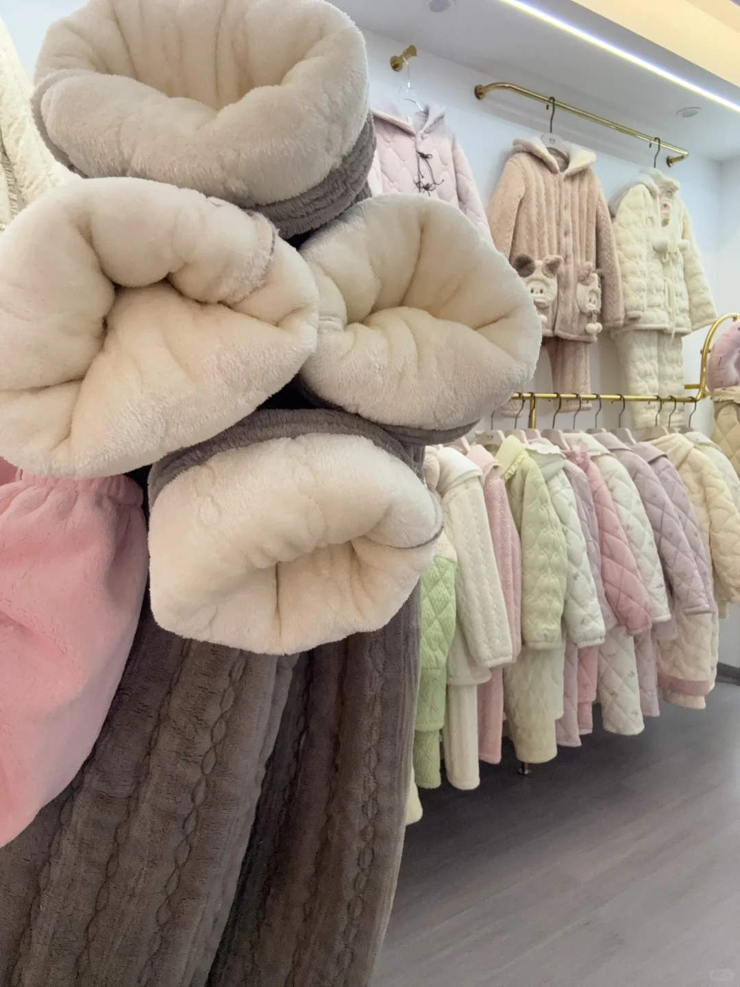 我爸厂里的家居服，想过它厚但没想到这么厚