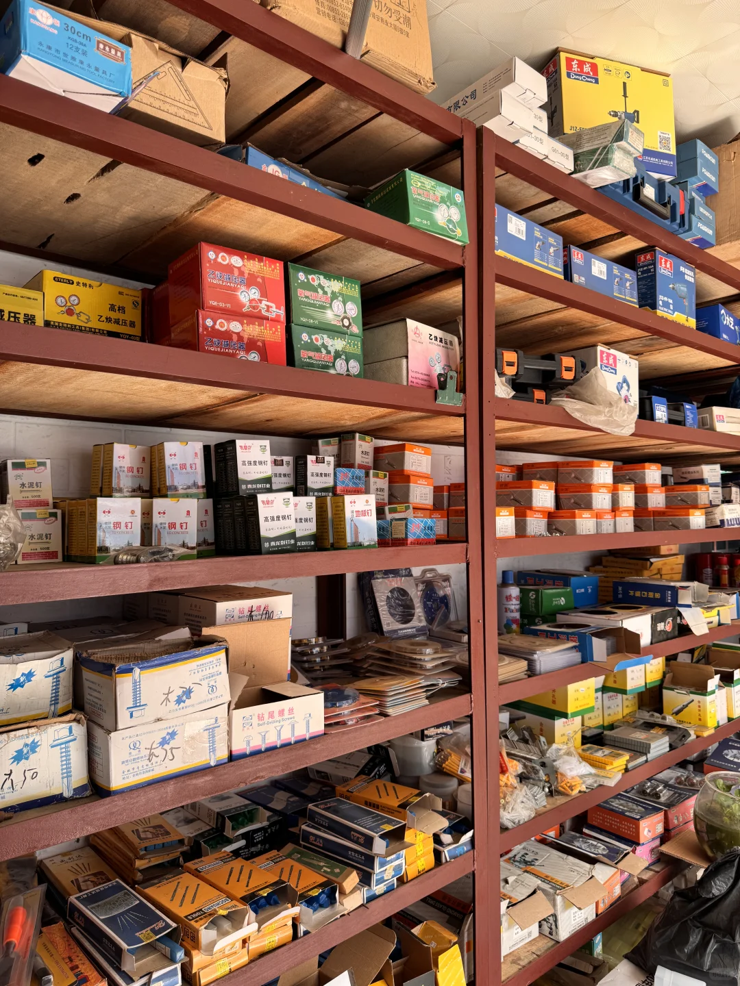 26年老店 扬州城里的五金工具批发