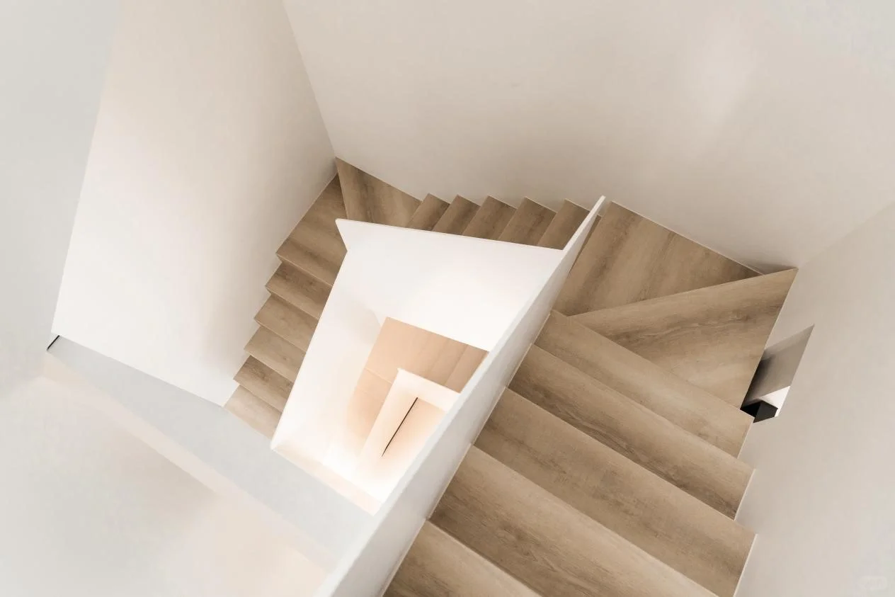 乐迈石晶三大生产基地！供应链稳了?