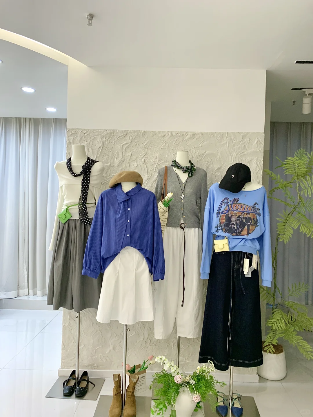 花钱买了个教训,没钱真的别开服装店了