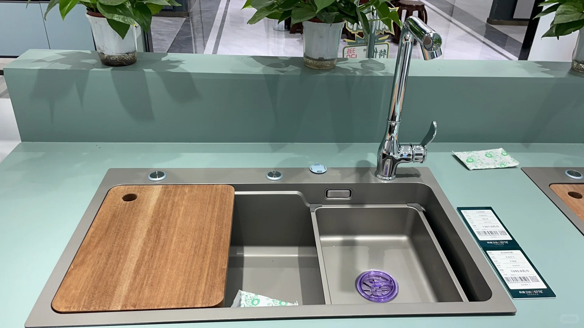 一天跑3个建材市场，累成狗，但是收获满满