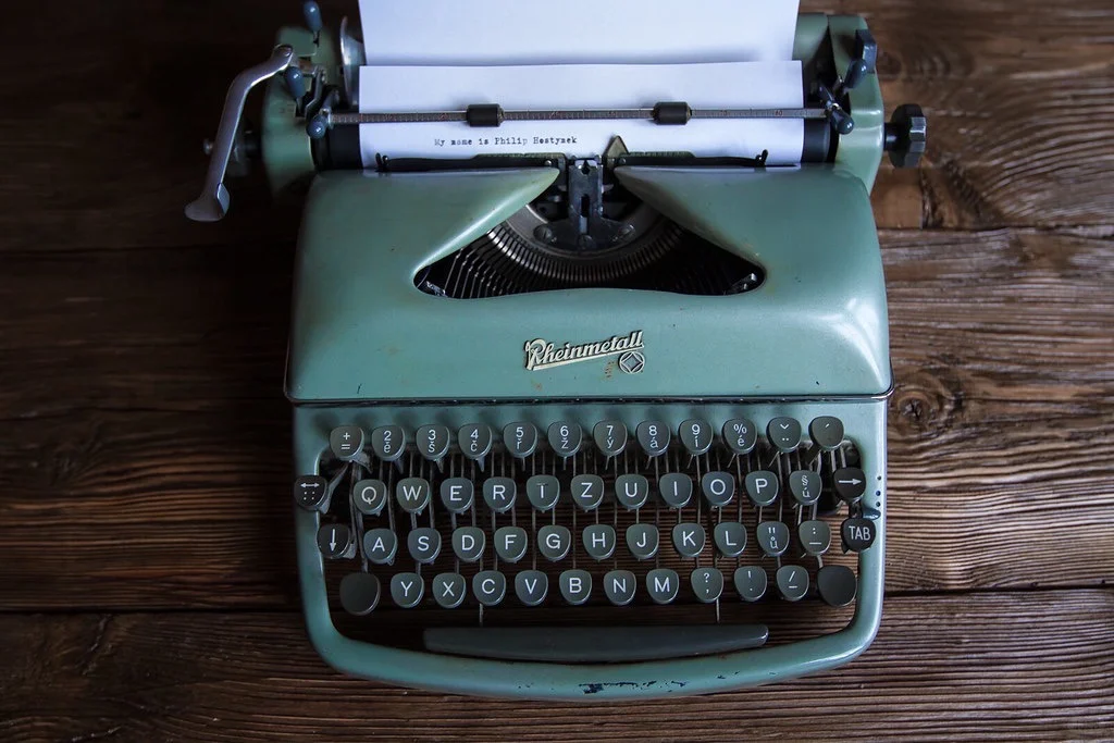 打字的年代:当机械与梦想都有颜色