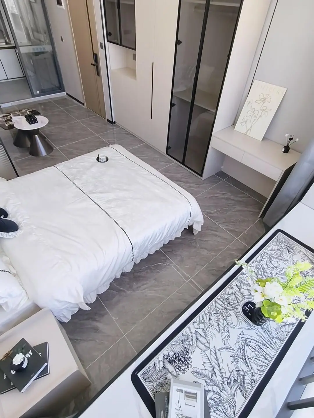 2号线张江路 广兰路 出租一室户2700||