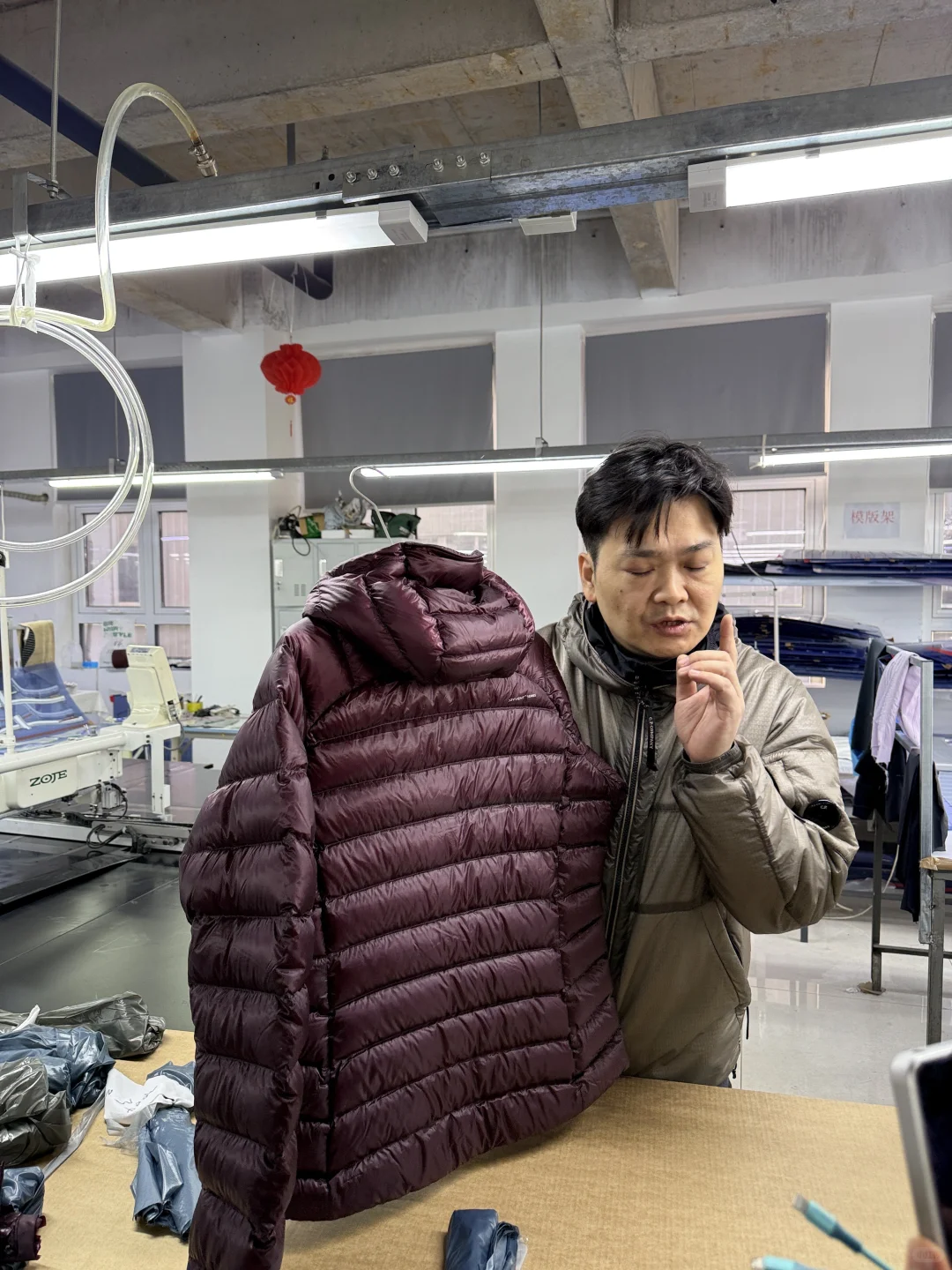 别听他们扯，这才是真正的大牌羽绒服代工厂