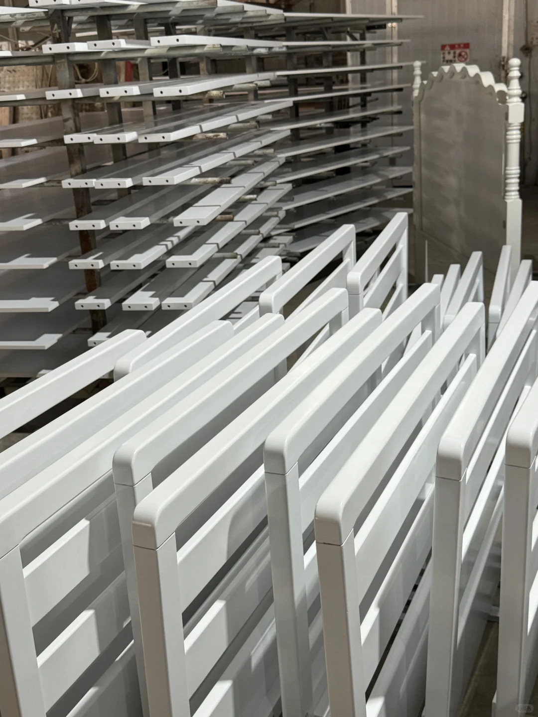 实木家具定制工厂?