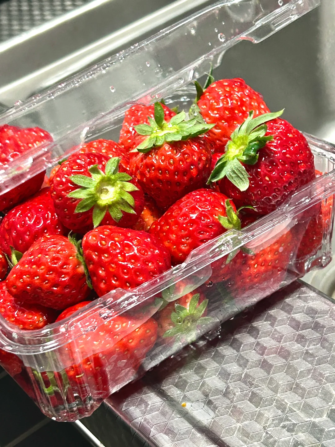 想看看你们相册里的草莓?