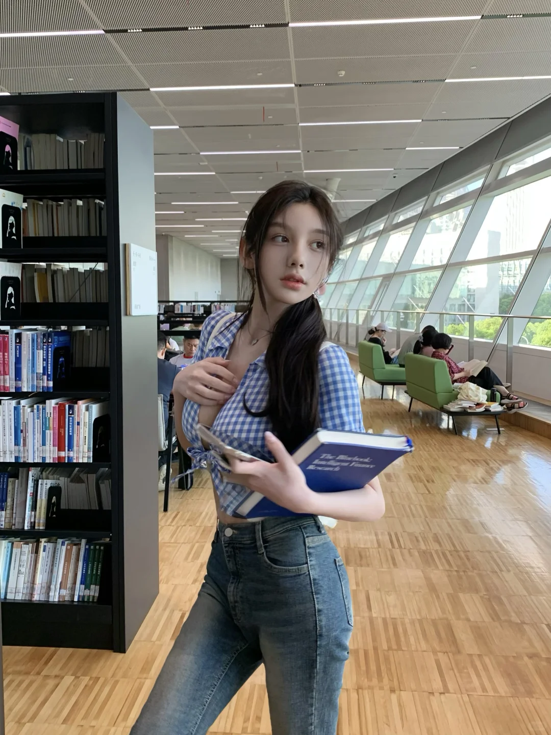 上海约拍?｜图书馆??