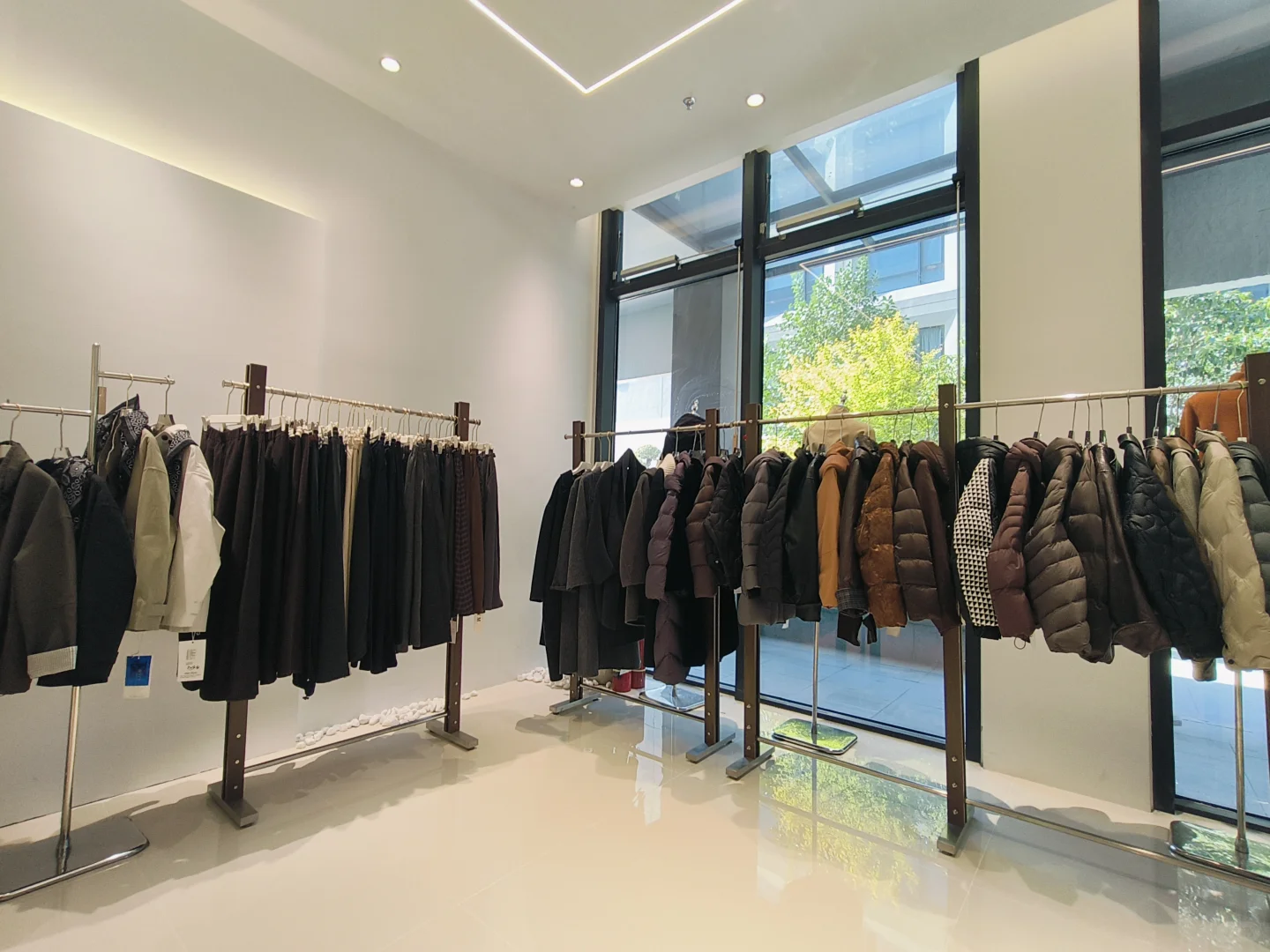 杭州平价宝藏服装工厂店