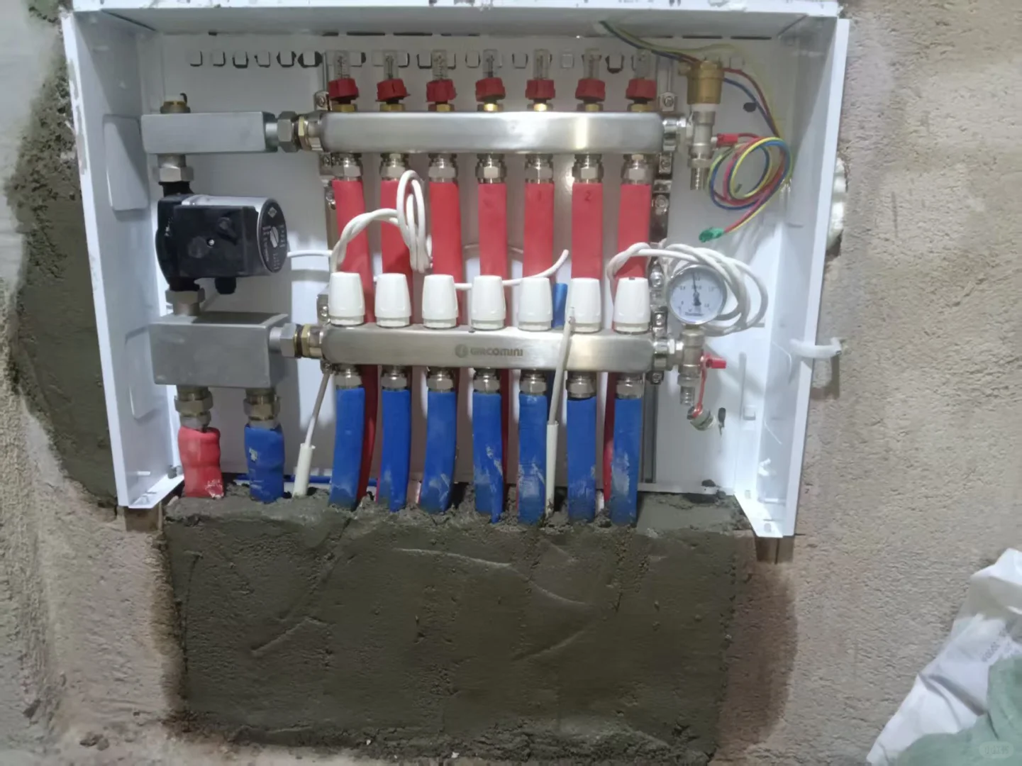 嘉科米尼不锈钢流量计分集水器R553CFS