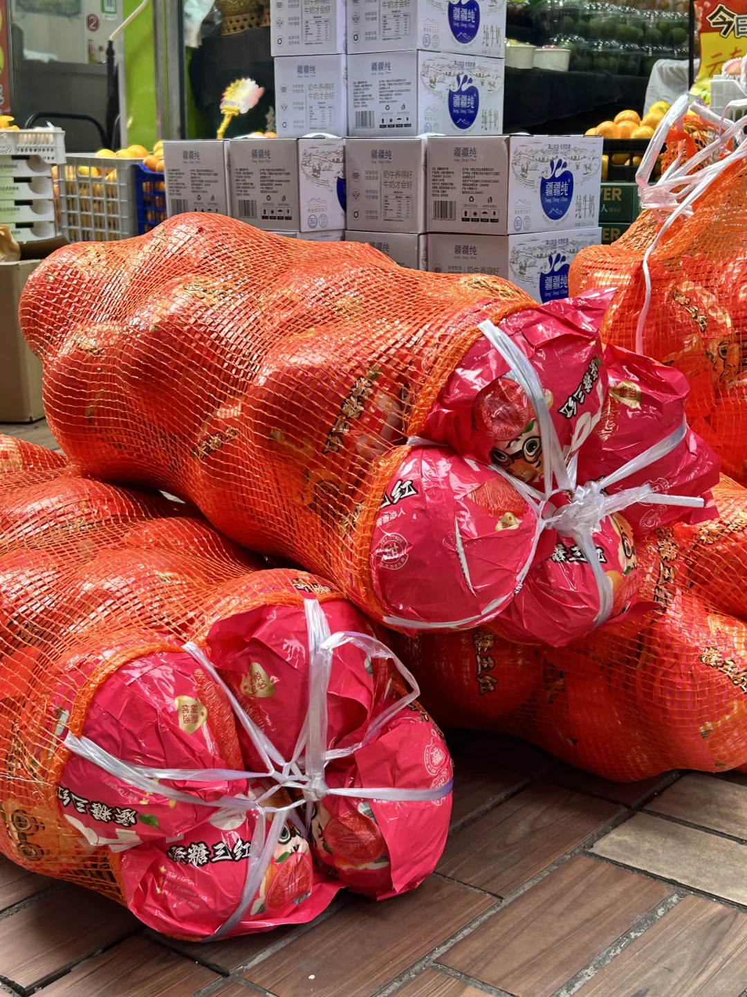 大部分水果店现状~做社区团购