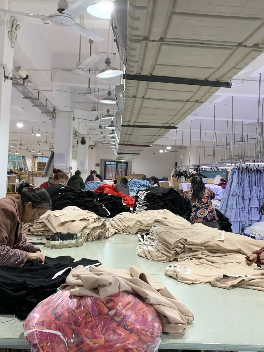 【找服装厂合作？选我们就对了！】