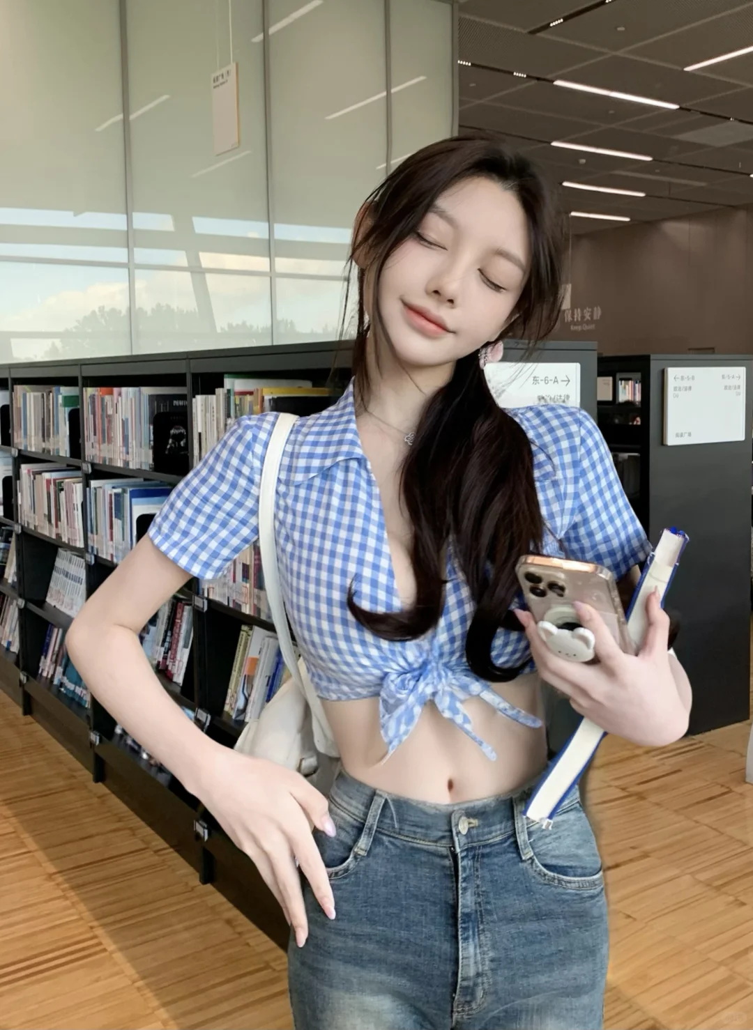 上海约拍?｜图书馆??