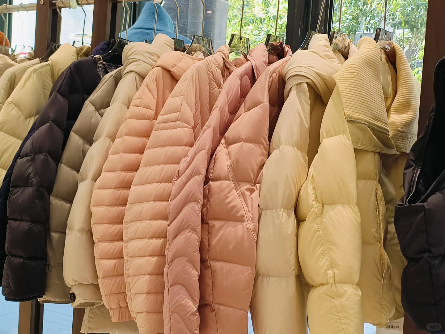 杭州平价宝藏服装工厂店