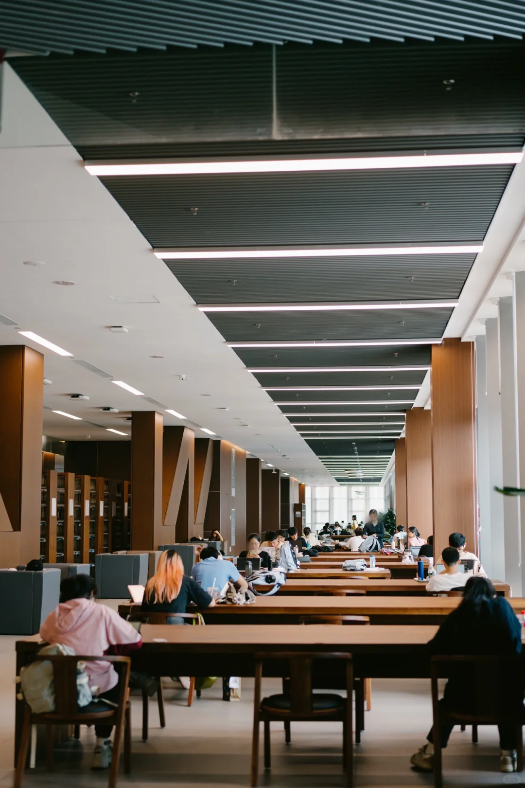 深圳大学丽湖校区中央图书馆?太美了！！