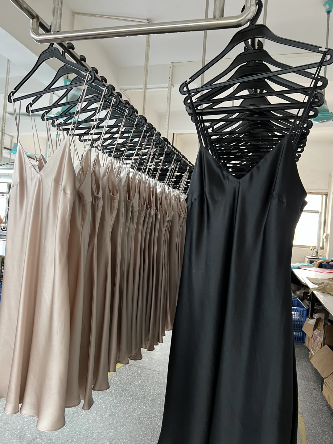 震惊！服装厂老板每天都在崩溃走投无路……