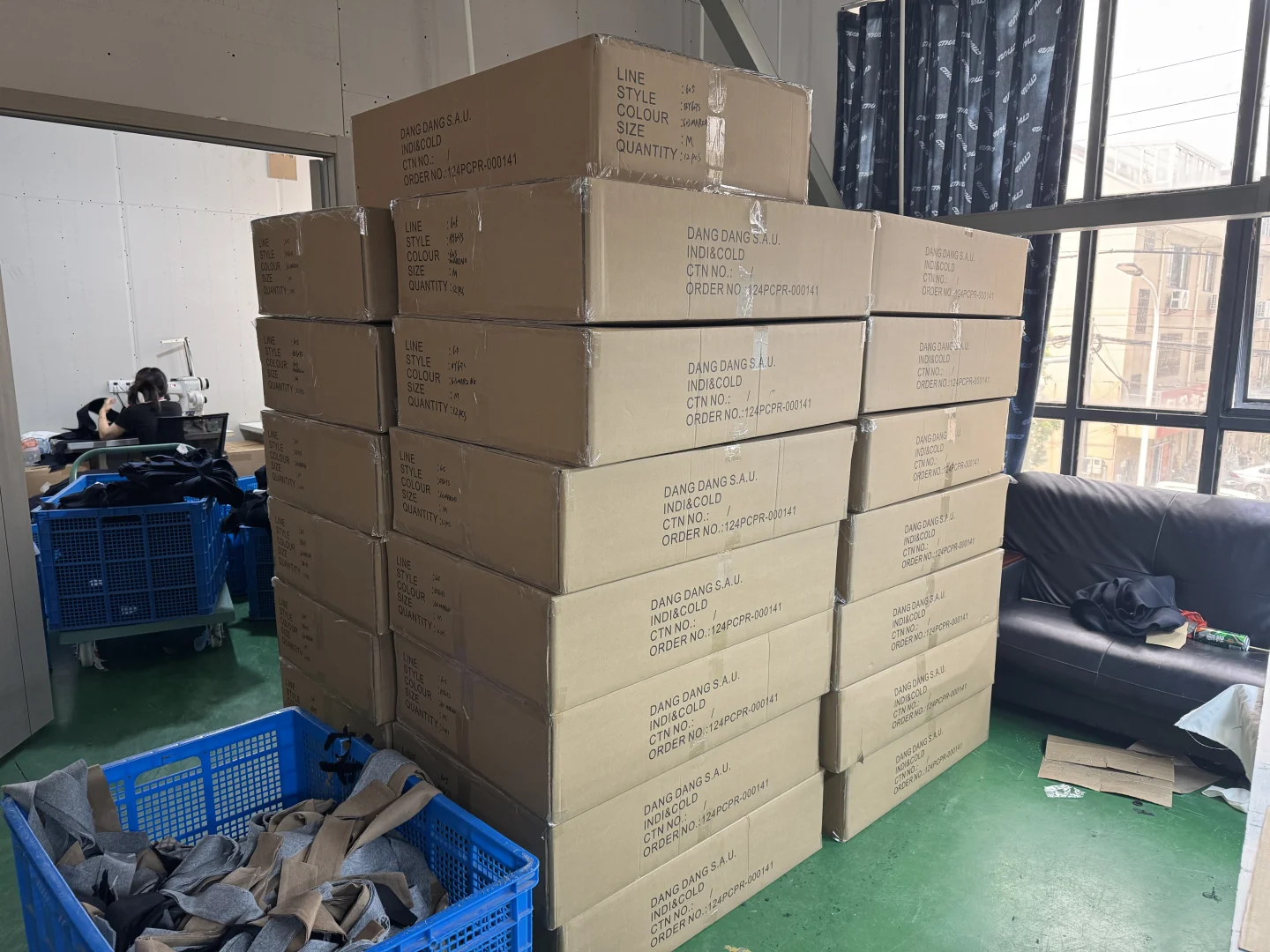 硬控大衣的季节 桐乡双面尼工厂