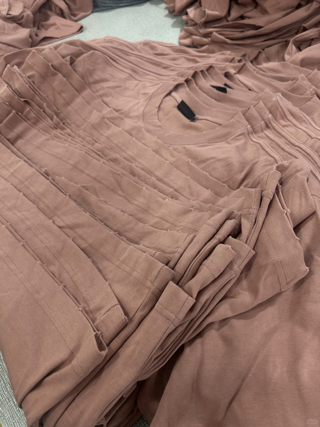 广州精品服装工厂,一件起版,50件起做