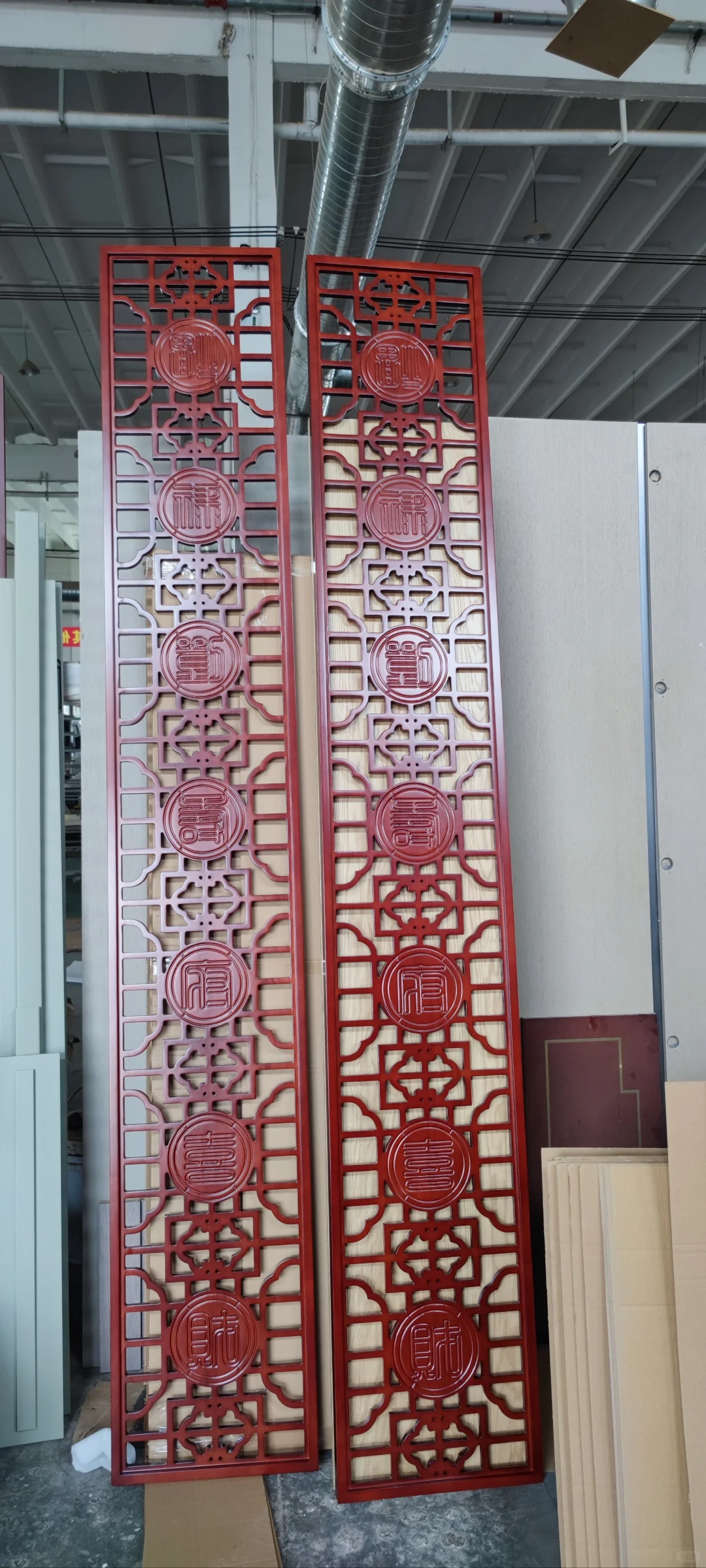 亿芯木门工厂，车间日常