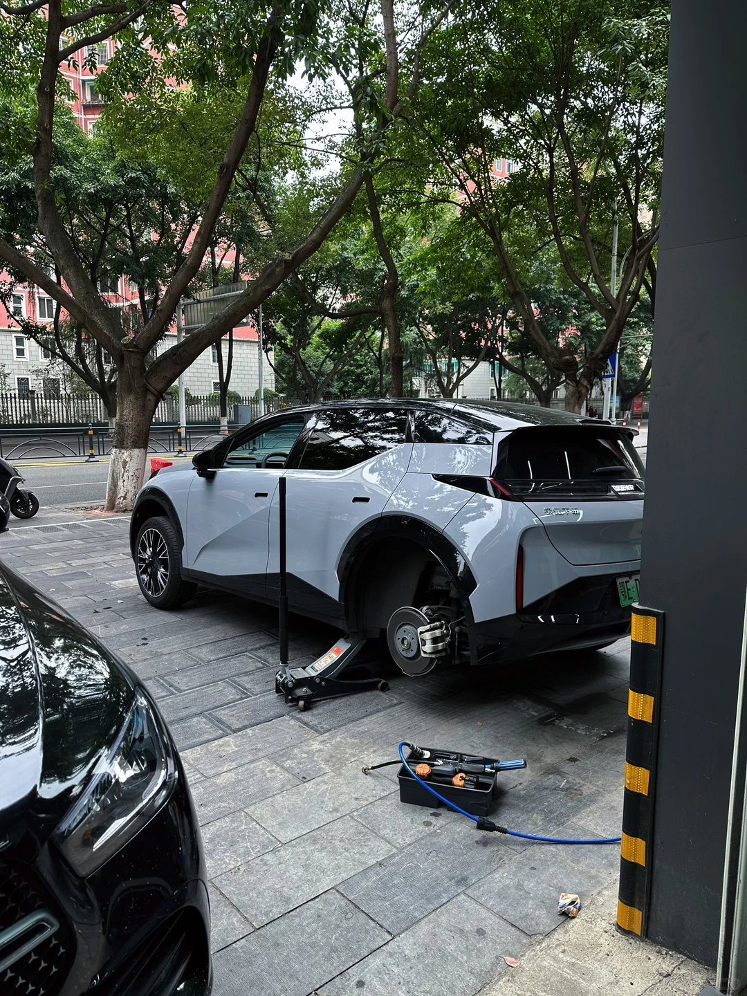 自修复胎还是可以的?