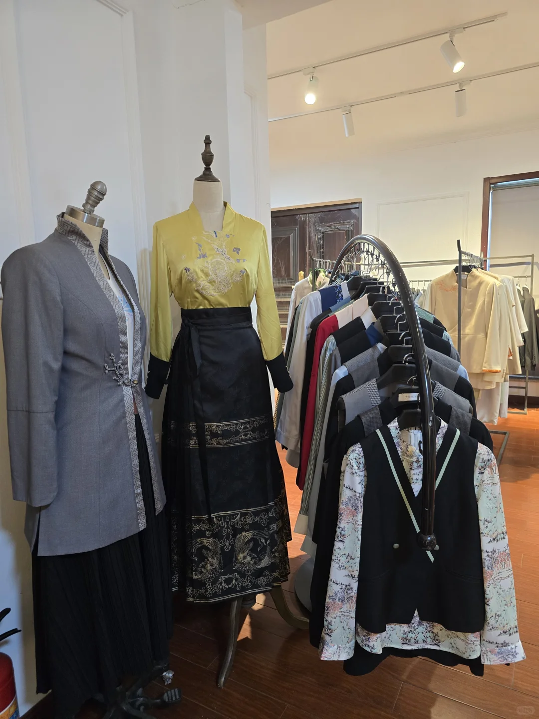 发现了宝藏衣馆‼️‼️