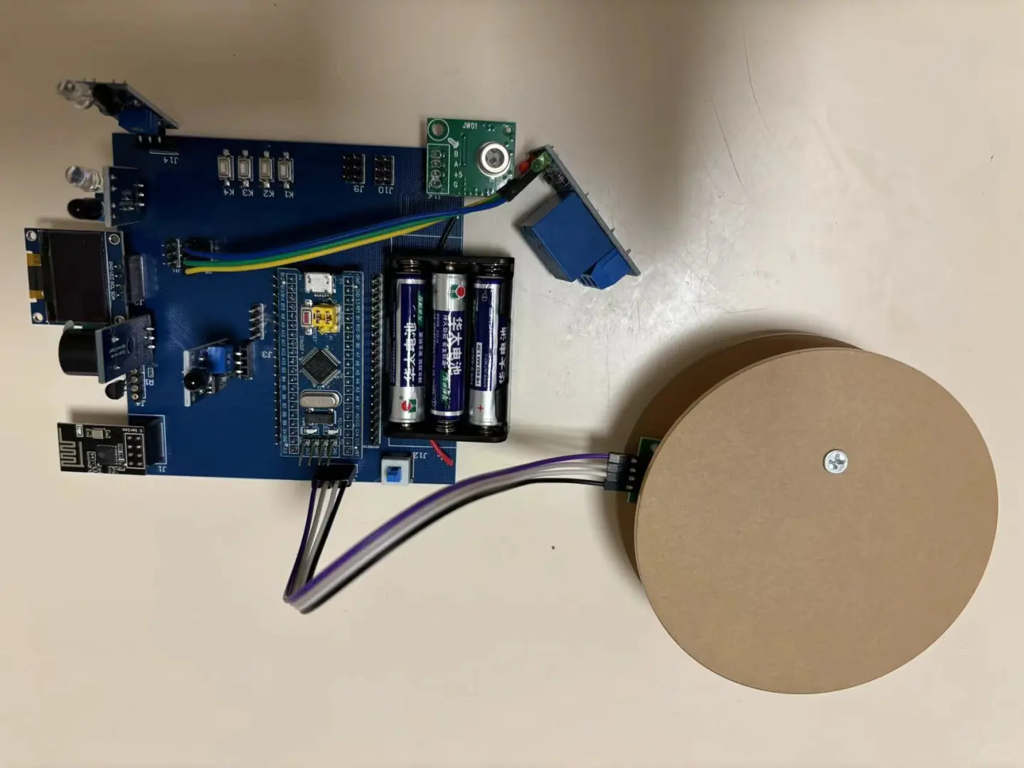 基于单片机多功能电梯安防系统