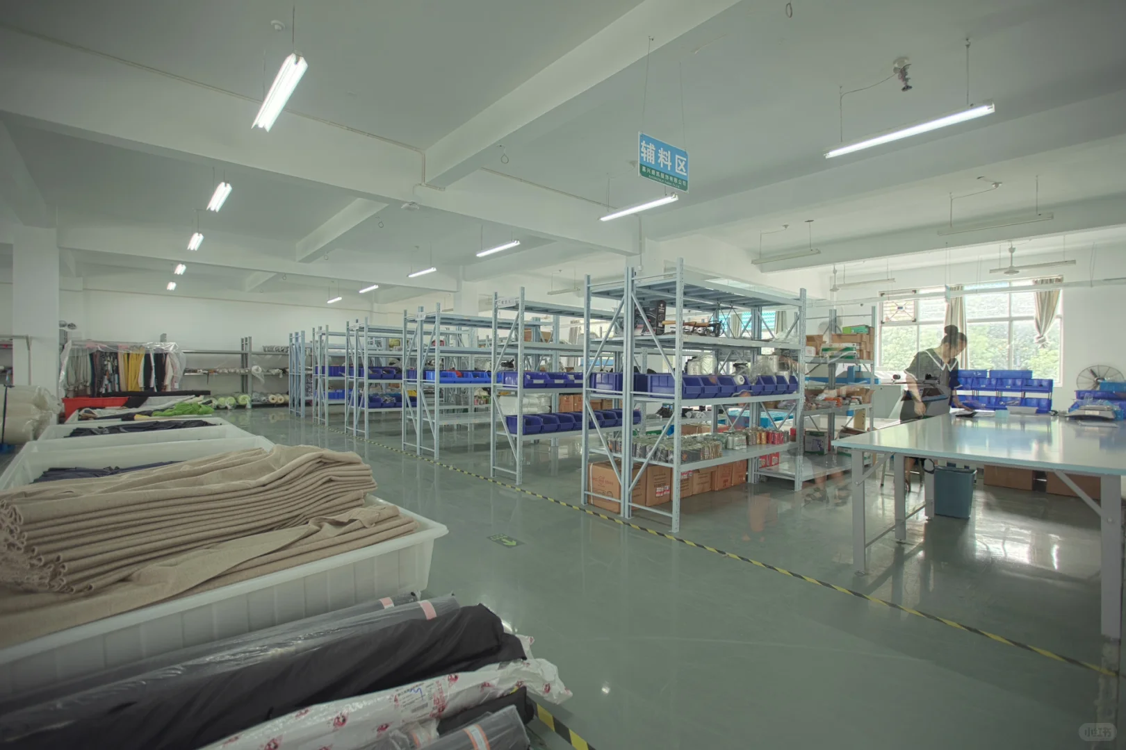 整齐又干净的快返女装高端工厂❤️❤️❤️???