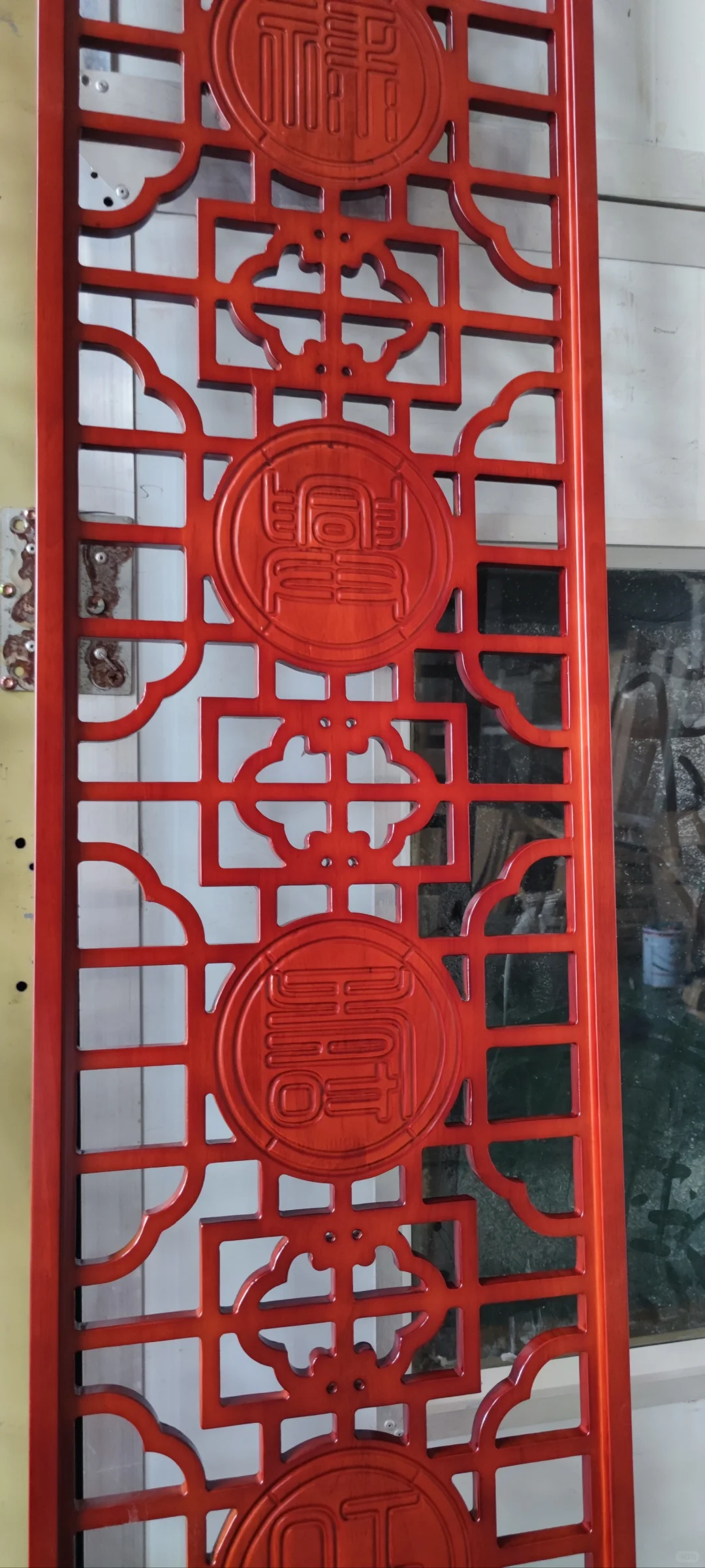 亿芯木门工厂，车间日常