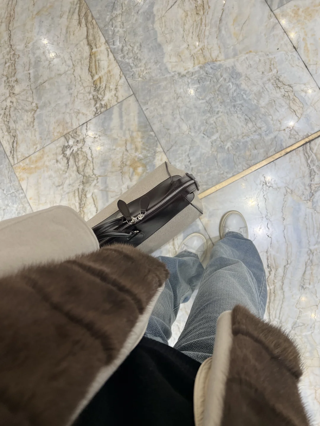 买爽辽！桐乡1000㎡ 服装工厂店！！！