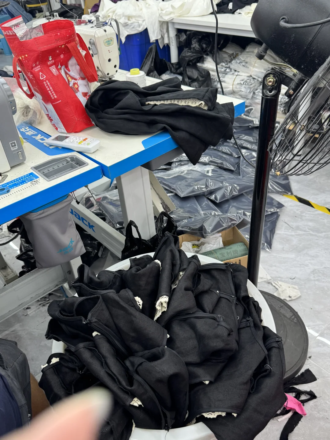 服装工厂日常|监工日常 小单30起做