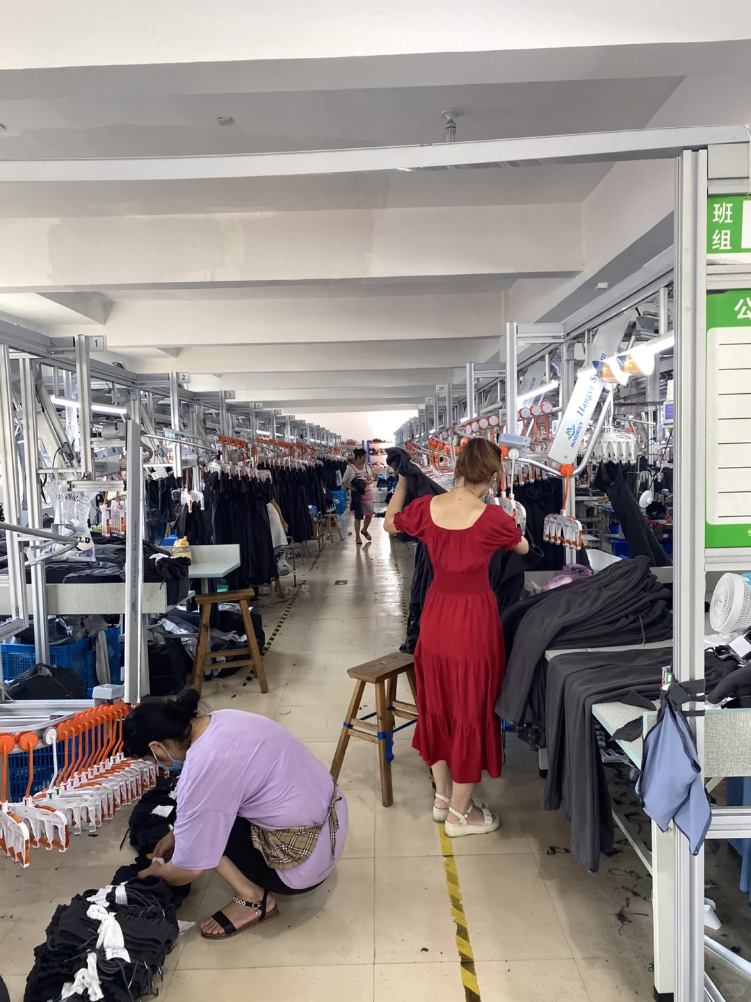 00后大学毕业生，1w块服装创业