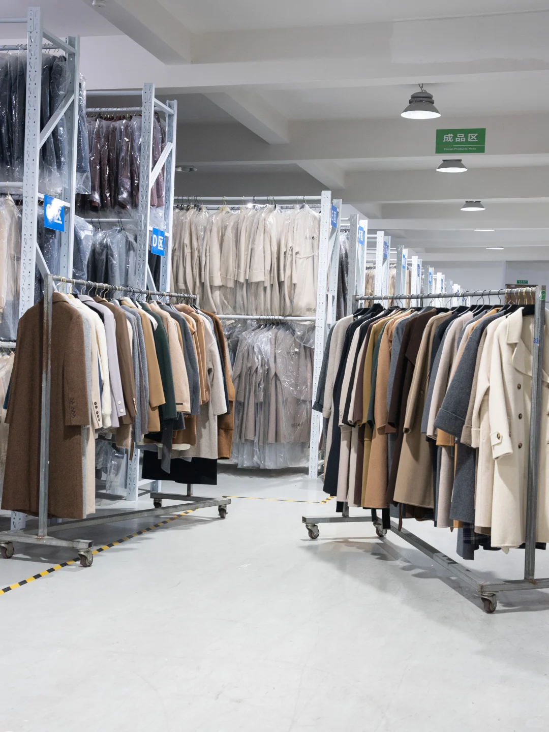 私藏的大衣工厂终于要开始清仓了！???