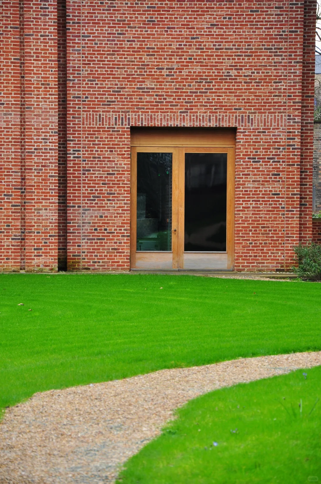 从剑桥大学新红砖图书馆去重新看待陶磊翻车