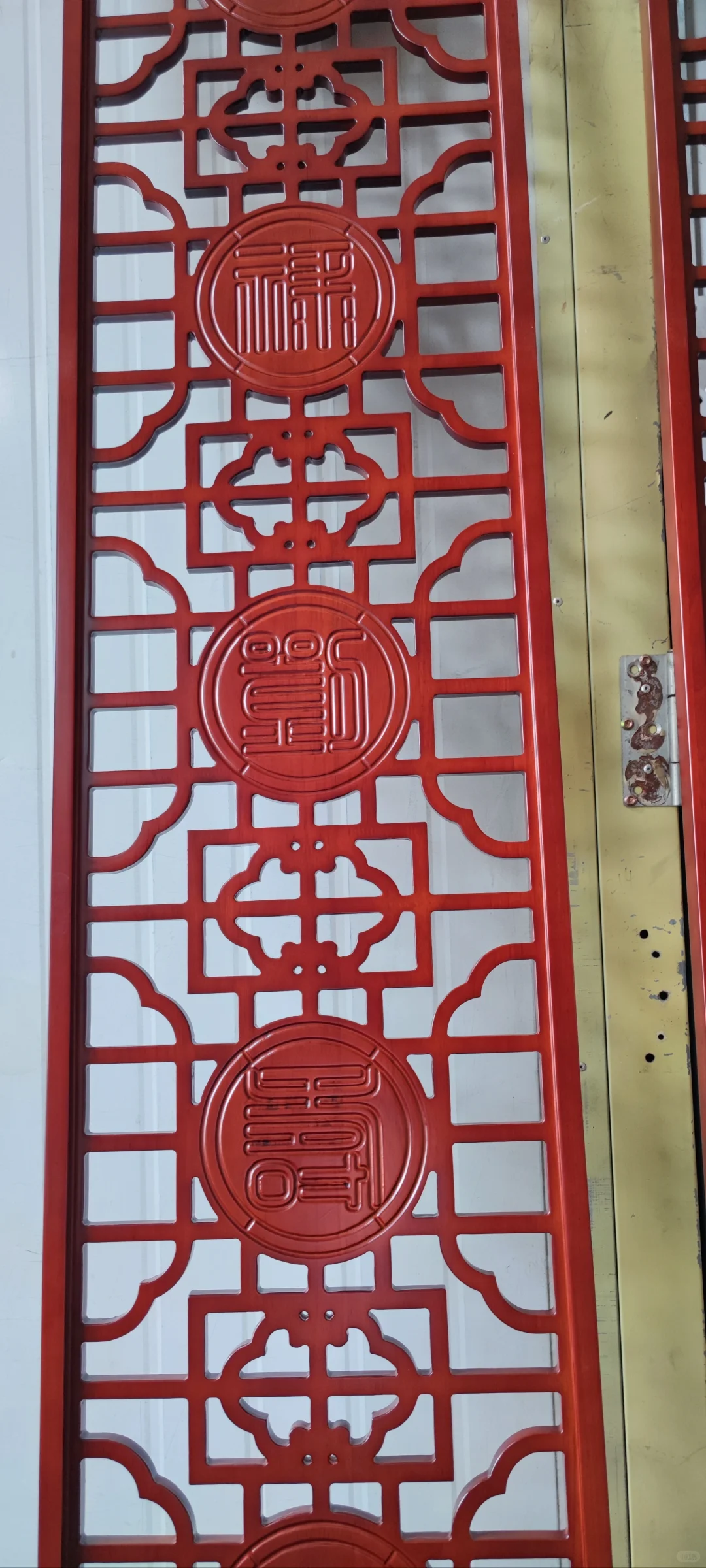 亿芯木门工厂，车间日常