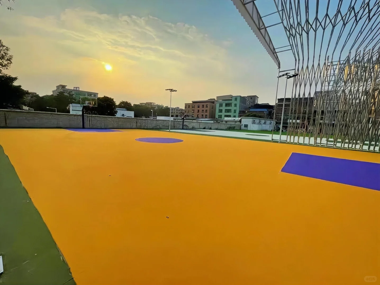 球场雨棚轨道雨棚电动伸缩雨蓬活动雨篷帐篷