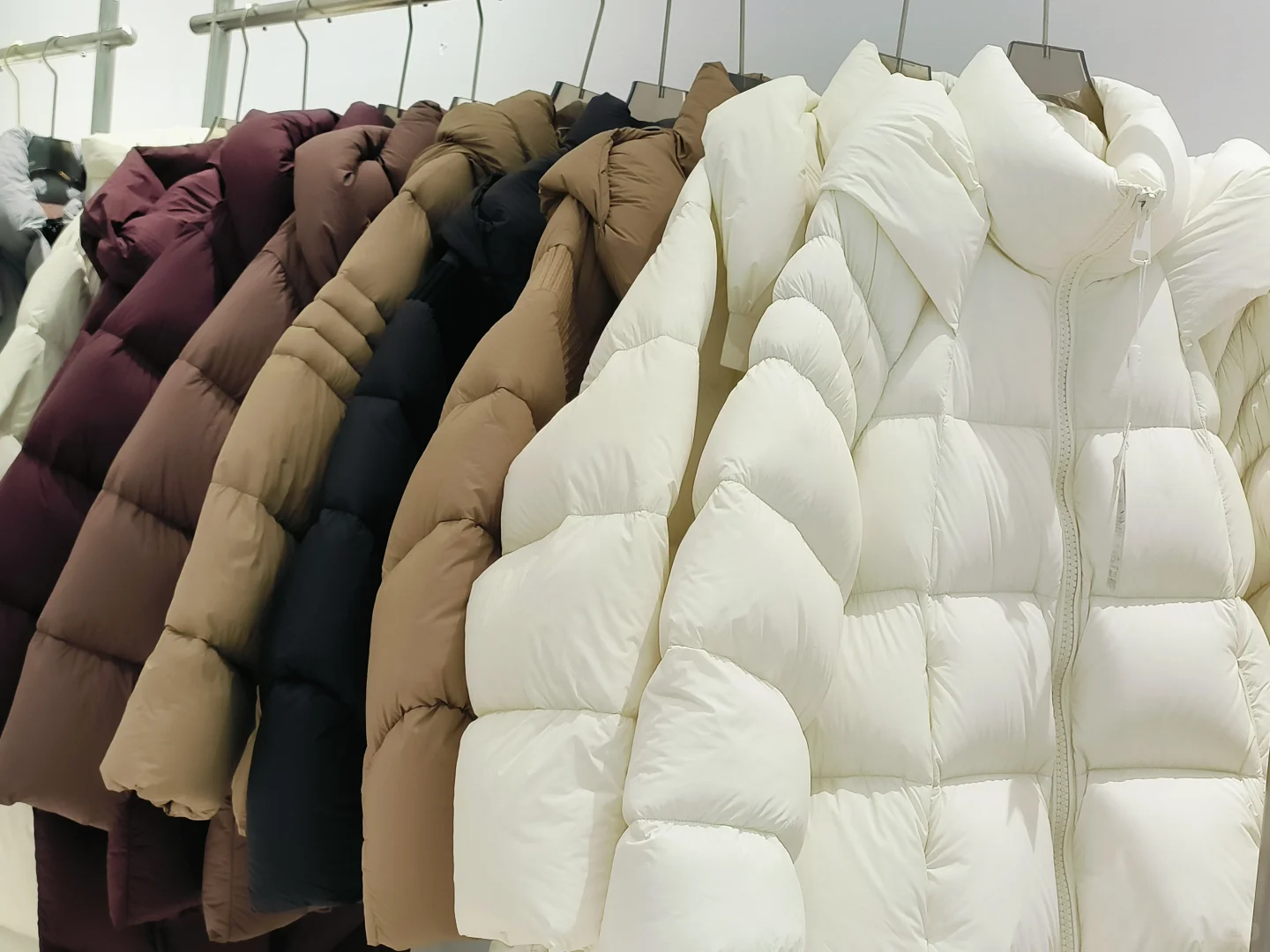 杭州平价宝藏服装工厂店