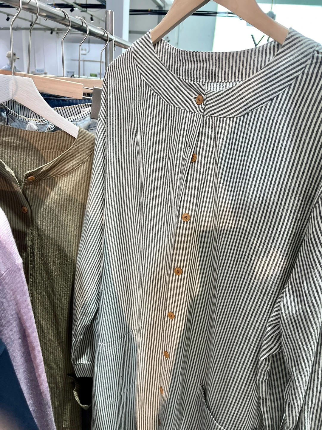 烟台这家店是懂i人的！超大服装工厂好逛好买