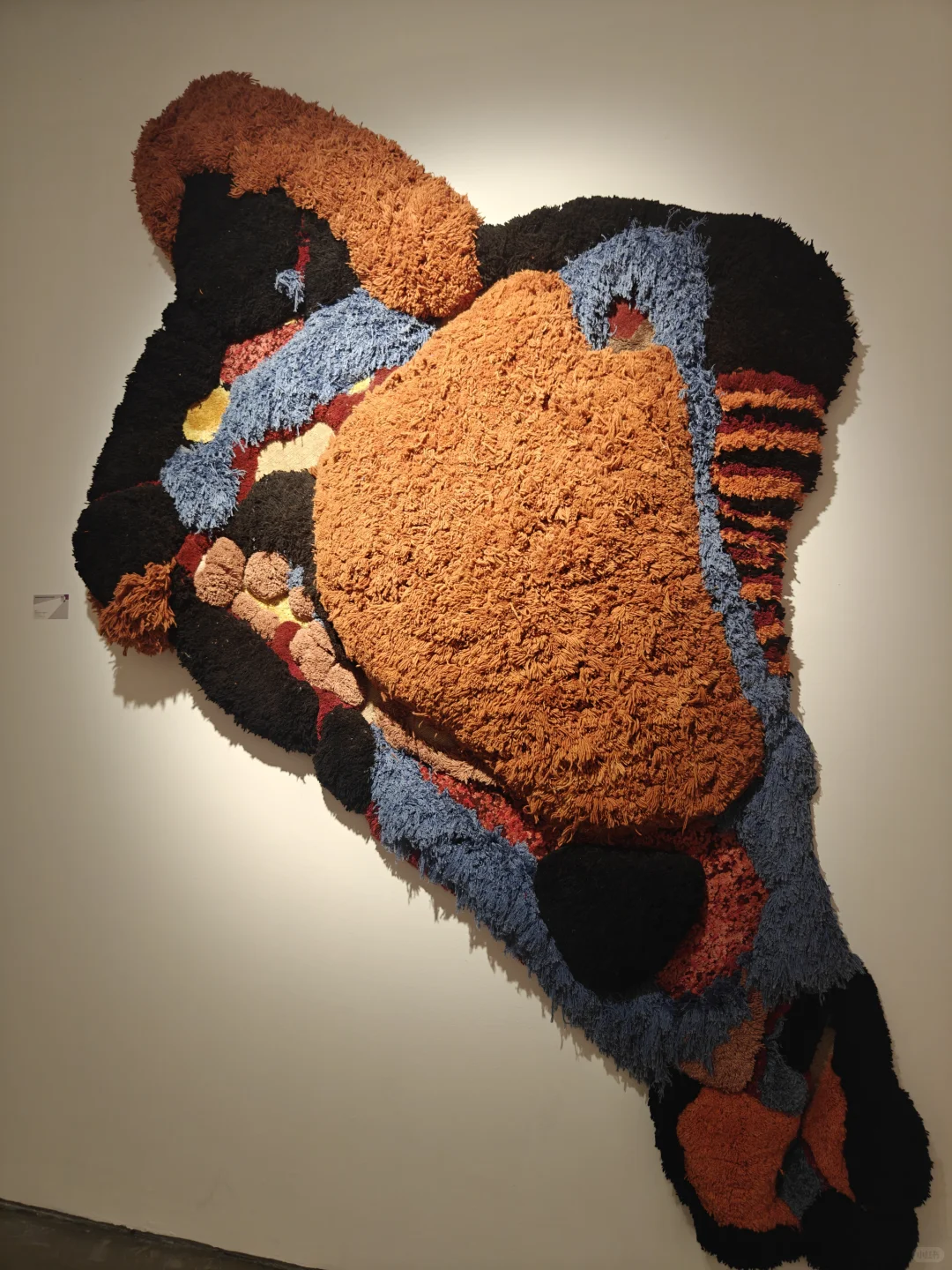 what？纸做的石头??北京新展快冲