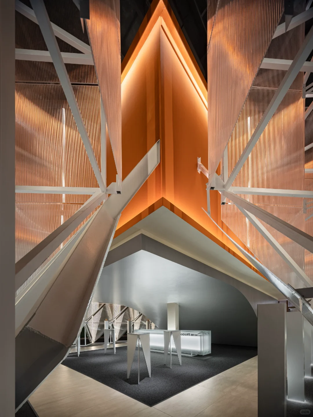 ➕➖ 这 3 个展厅，有没有让你记住一整年？